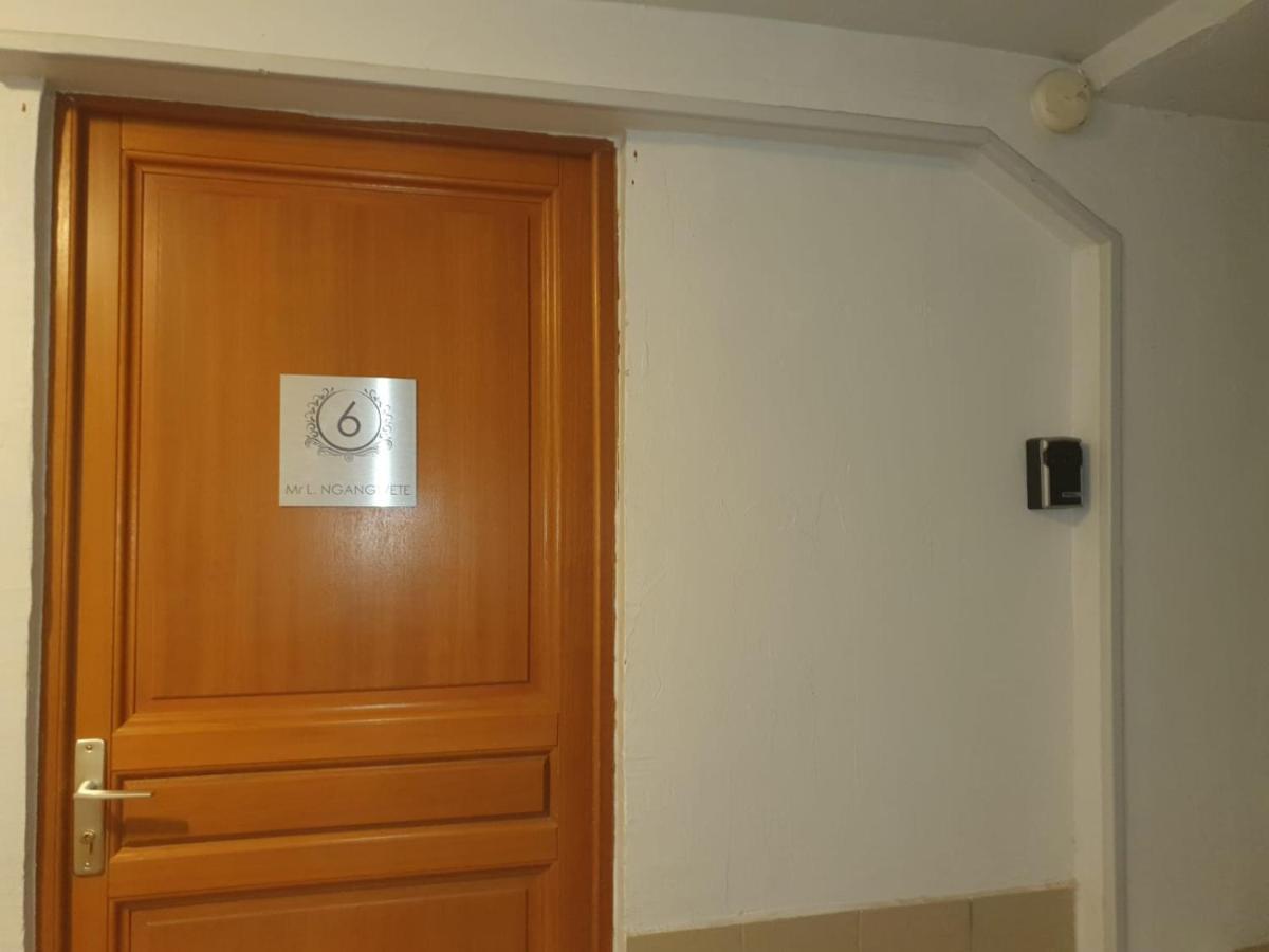 CHAMBRE PRIVÉE Numéro 1 dans un Superbe appartement en colocation Montataire Exterior foto